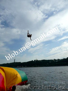 Блоб аттракцион