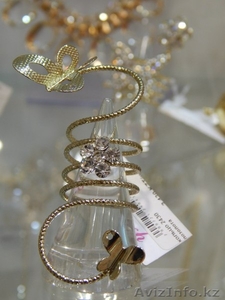 Куплю бижутерию оптом итальянская,  французская,  южно-корейская