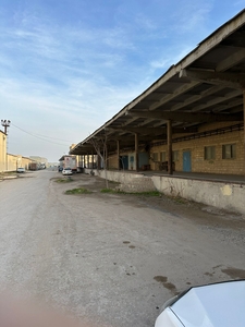 Сдам в аренду складские помещения в черте города.