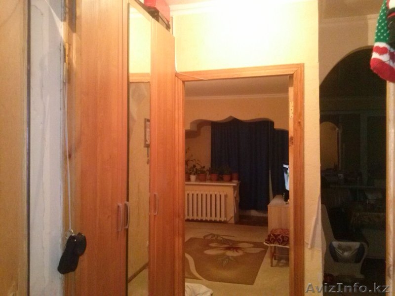 Продам или поменяю 1 кв. 1 этаж угловая на 2 кв.  - Изображение #6, Объявление #933797