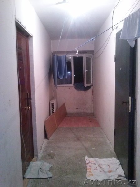 Продам или поменяю 1 кв. 1 этаж угловая на 2 кв.  - Изображение #8, Объявление #933797