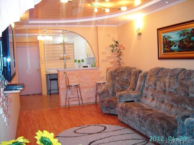 Сдаю посуточно квартиру-люкс в центре города - Изображение #3, Объявление #996478