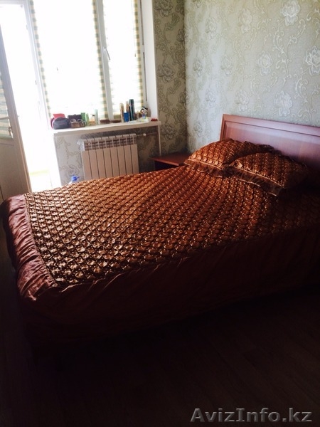 Продам кровать, 2 тумбы, матрас к кровати - Изображение #1, Объявление #1285955