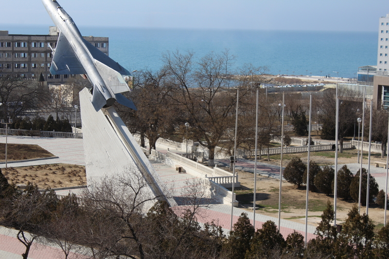 2 комнатная квартира на набережной 7 микрорайон 22 дом 1 этаж - Изображение #2, Объявление #1694009