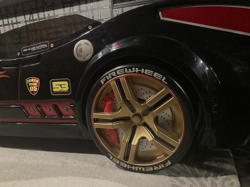 Продаётся кровать и письменный стол - Изображение #3, Объявление #1723111